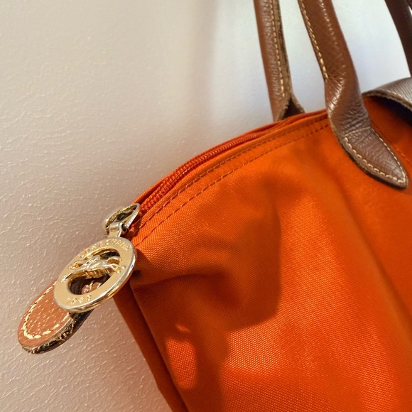 Authentic Longchamp Orange and Brown Tote Bag - Picture 2 of 8